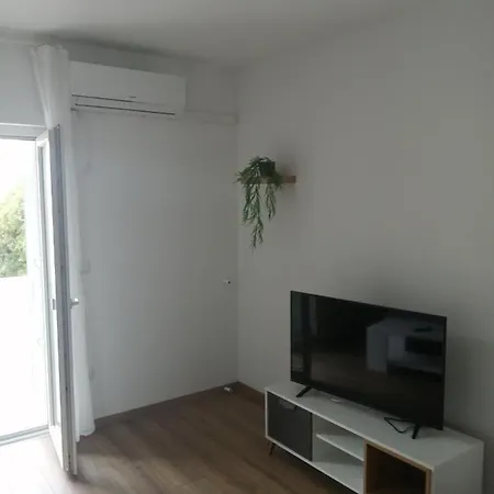 Apartment Rab Town Exterior photo