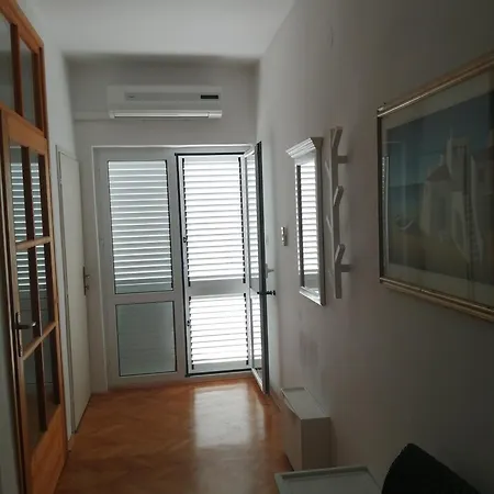 Apartment Rab Town Exterior photo