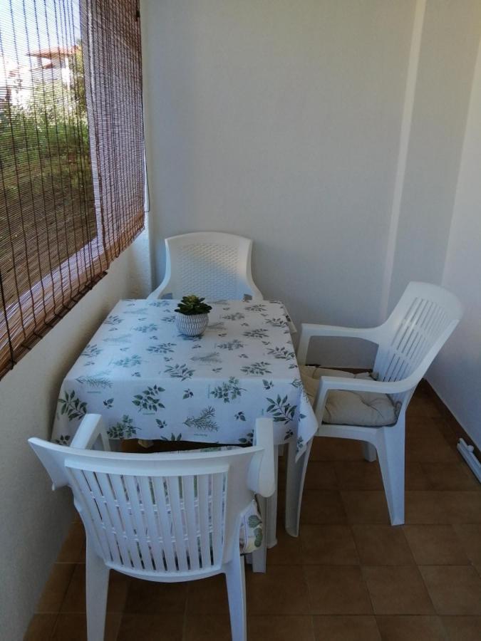 Apartment *