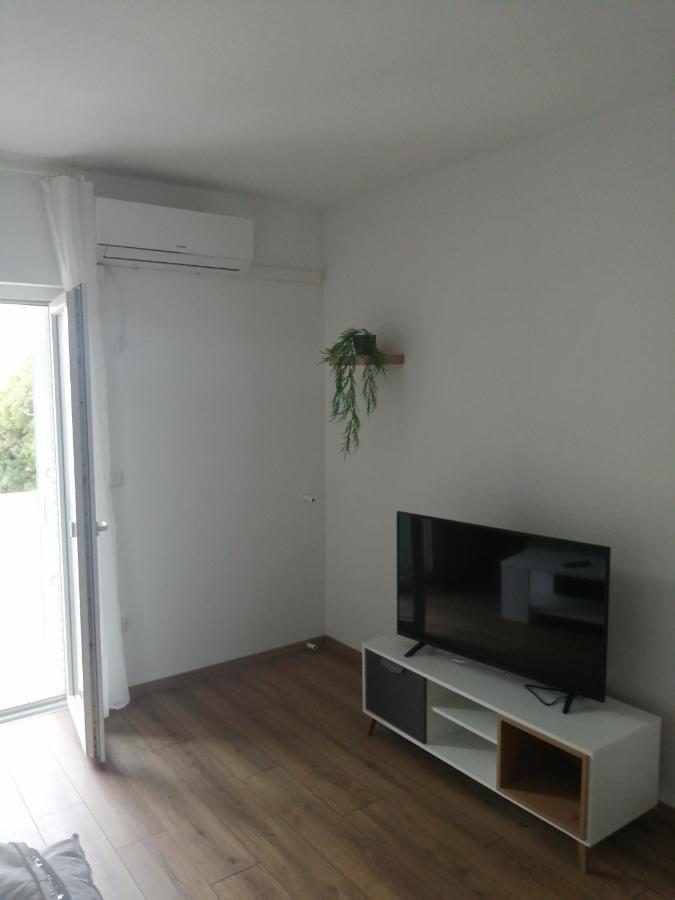 Apartment *