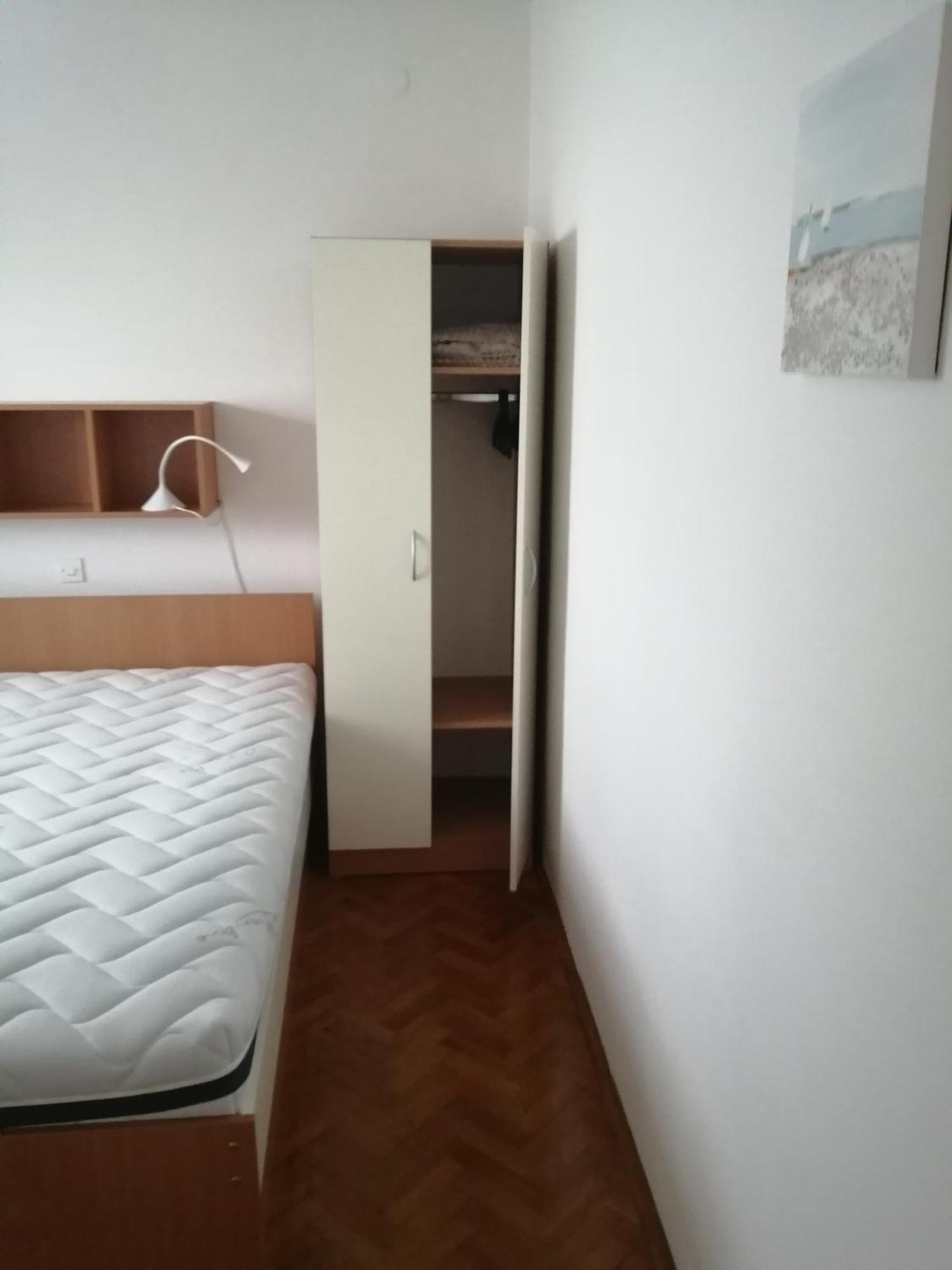 Apartment Apartment